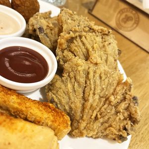 Fried "Oyster" Wings (oyster mushrooms) from Super Future Mix 2.0 sharing plate. Can be ordered as a separate appetizer. at Future Diner in Yerevan