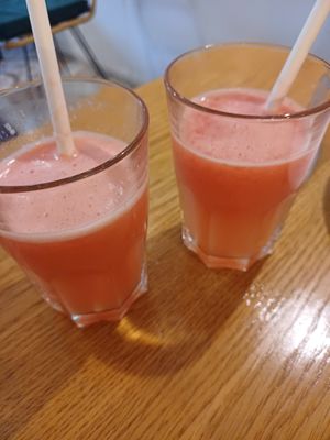 Grapefruit juice at Future Diner in Yerevan
