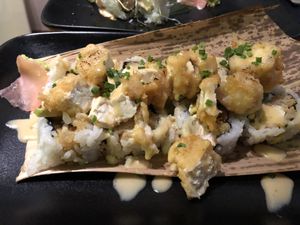 Sushi vegano con tofu rebozado at Unsushi in Valencia