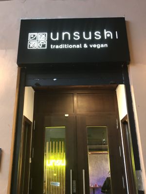 Fachada at Unsushi in Valencia