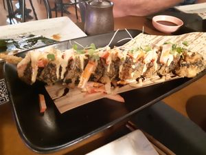 Main / vegan sushi at Unsushi in Valencia