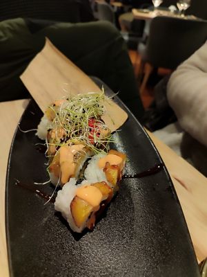  at Unsushi in Valencia