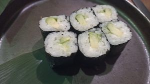  at Unsushi in Valencia