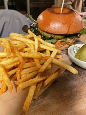 Spinach burger  at Green Spot Diagonal in Barcelona