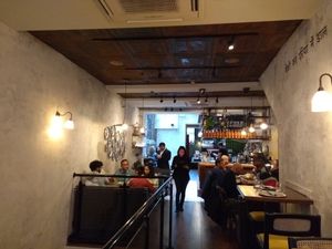 Dining room at Fatt Pundit - Covent Garden in London