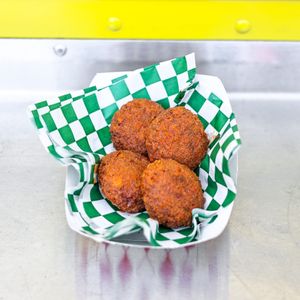 Hot Nuggets at Bloom Foods Food Truck in Houston