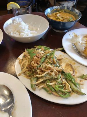 siam yam phak and massaman curry  at Yum Saap in Utrecht