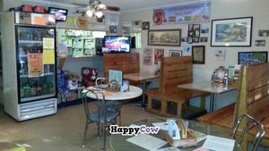 inside at Ozona Pizza in Palm Harbor
