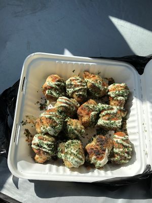 Buffalo garlic knots at Ozona Pizza in Palm Harbor