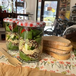 Zum hier essen oder mitnehmen at The Rolling Dackel in Munich