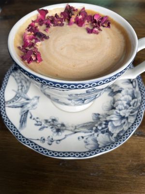 Flower latte  at Cafe Makario in Everett