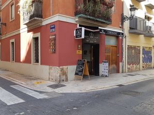 Exterior at Coronados Panaderia Pasteleria & Take Away in Valencia
