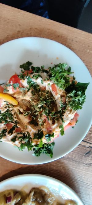 Hoummous de Beyrouth at Dilmon La Table d'Orient in Evere