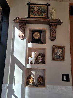 Decor at FeelLove in St George