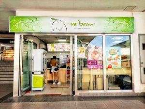 Shop front at Mr Bean - Eunos MRT in East Singapore