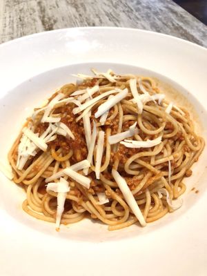 Spaghetti bolognese (with vegan cheese).  at La Iguana  in Lloret De Mar