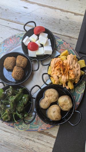 Surtido de 5 tapas vg at La Iguana  in Lloret De Mar