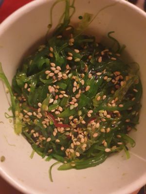 Algensalat at Yoko  in Peine