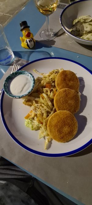 Dry and flavourless patties. Sauce was supposed to have mint but was just yoghurt at 5 e Cinque in Florence