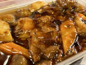 VG chicken & mushroom in black bean sauce   at Golden House in Sunderland