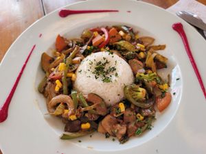 Wok stir fry at Divanga Hostel in Taganga