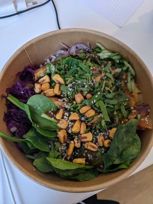 Vegan Planted Chicken Bowl (10,80€) - 4.5/5. at Wiki Wiki Poke in Berlin