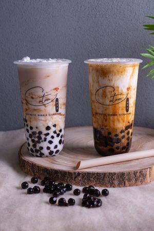 Hokkaido and Okinawa premium Bubble Tea at Cutea Bubble Tea in Alicante