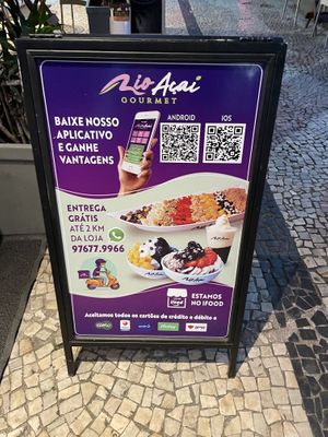 Outside sign   at Rio Açai Gourmet in Rio De Janeiro
