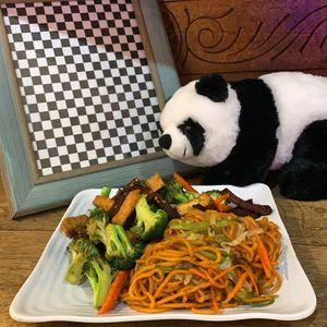 This was there delicious vegan chicken and beef broccoli with veggie chow mien at Panda Star in Highland