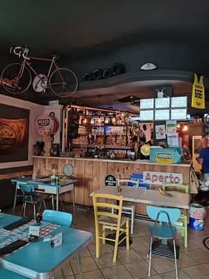  at Garage Pub in Lecco