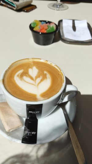 Café con leche de soja at Mondo Lirondo in Palencia