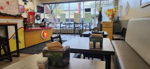 The restaurant at Pizza Twist in Fairfield