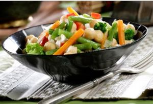 Ensalada de garbanzos  at D'mi Tierra Comida típica in La Fortuna