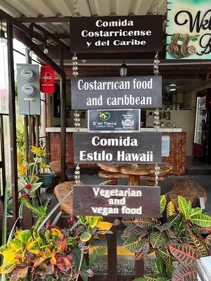 Inside the restaurant at D'mi Tierra Comida típica in La Fortuna