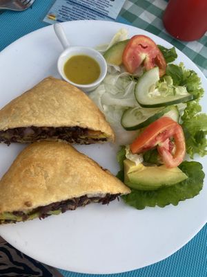 Gefüllt mit schwarzen Bohnen   at Uracano in Las Terrenas