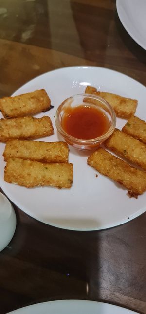 Cheesy fingers at The Viridian Plate in Chennai