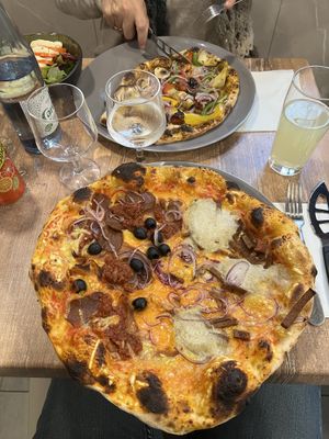 Mi veganivore / mi larbons  at Bella Vita in Strasbourg