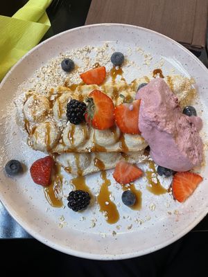 Bubble waffle   at Earth Bowls in Heidelberg