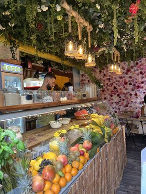   at Earth Bowls in Heidelberg