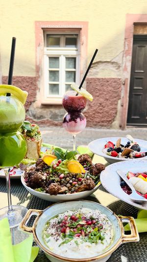 Princess bowl, baba ganoush, egg wrap, smoothie bowls & fresh juices    at Earth Bowls in Heidelberg