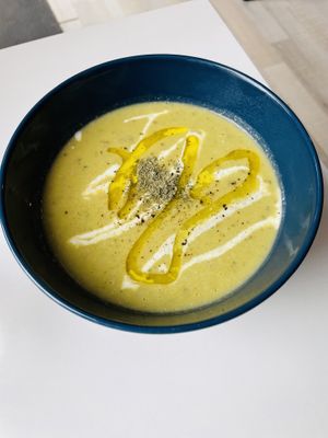 Leek soup with lemon   at Les Mijoteuses in Dijon
