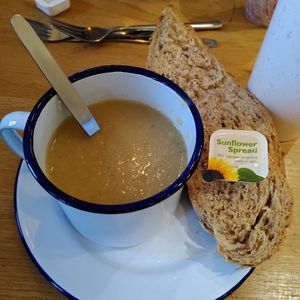 Parsnip and Apple Soup #Veganuary at The Docky Hut in Ely