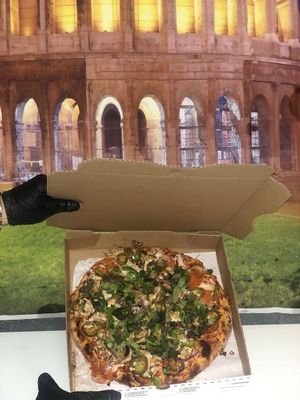 Vegan pizza at Uncle Gino's Pizzeria in Temecula