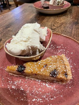 Bakewell tart and ice cream at Huggers in Norwich