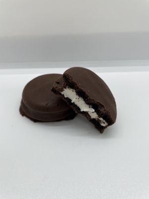 Chocolate covered Oreos  at macmunchees in Fort Myers