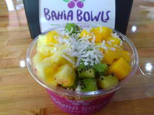 Regular Pitaya bowl with no honey at Bahia Bowls in Naples