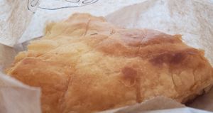 Frangipane galette for Epiphany at SOA RESTAURANT BOULOGNE in Boulogne-billancourt