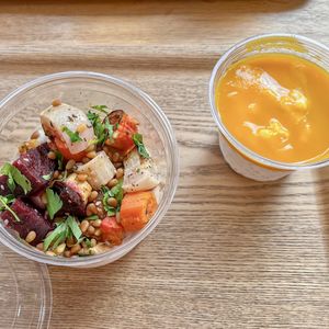 Happy Salad + Perles du Japon Mangue  at SOA RESTAURANT BOULOGNE in Boulogne-billancourt