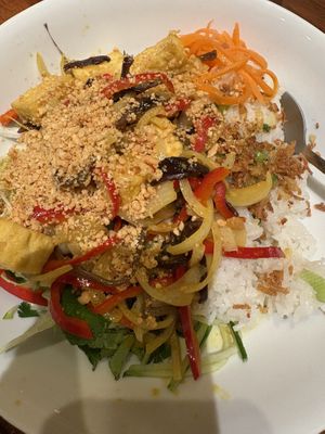 Tofu curry  at Bol Bun & Bubble in Montpellier