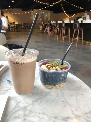 PB Cup Smoothie and Blue Bowl  at The Clyde Market in Savannah